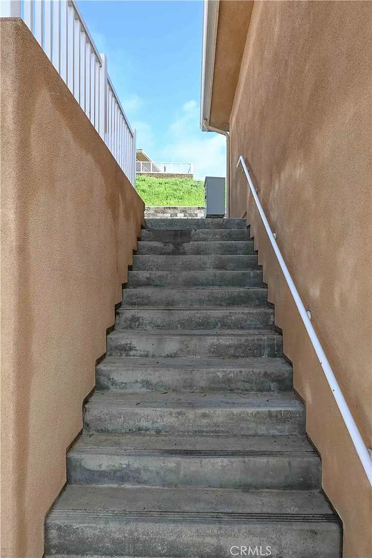 3 bed, 1490 sqft, $3,400 — Photo 4