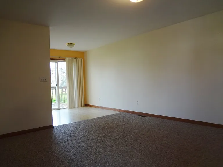 165 Mason St #B — Photo 5