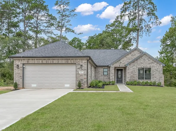 1977 La Salle Park Dr, Conroe, TX 77304