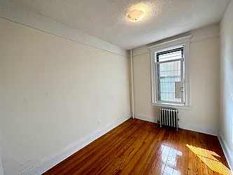 Rented by LRGNY Group, Inc.