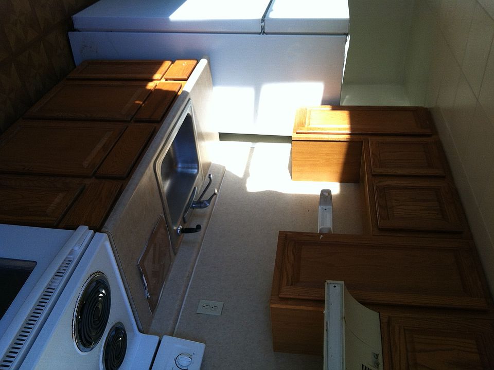 2nd image of 191 Summit Ave APT 4