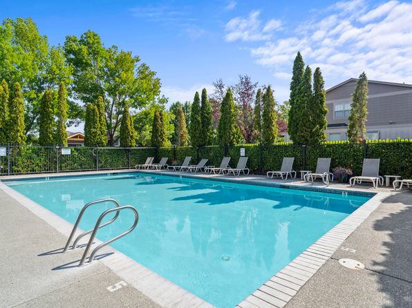 3126 Alameda St UNIT 410, Medford, OR 97504