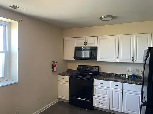 28 E Camplain Rd #2 Photo 1