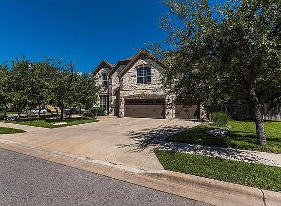3rd image of 505 Scarlet Maple Dr