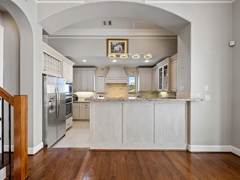 328 Bomar St — Photo 14
