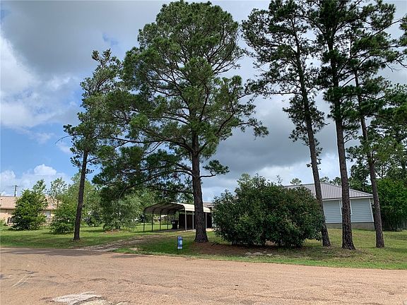4th image of 102 Comanche Dr