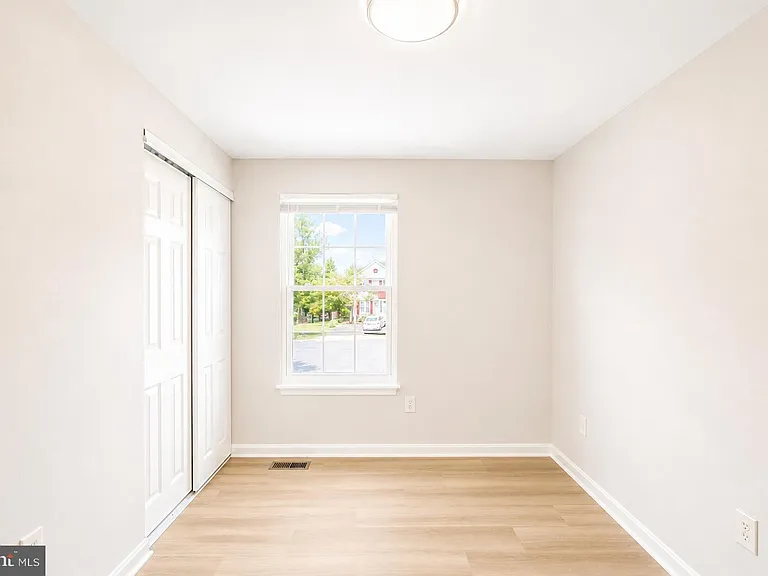 11 Noblewood Ct — Photo 19