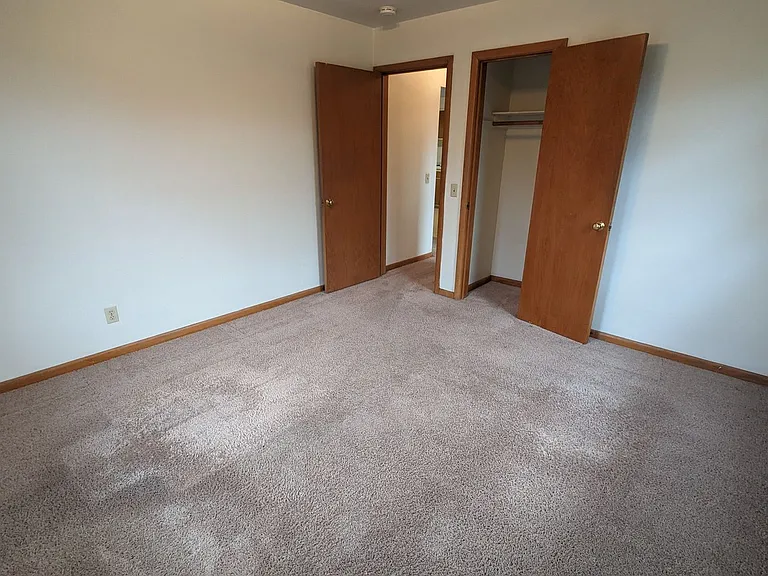 909 S Brooks St #6 — Photo 13