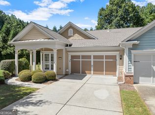 6247 Longleaf Dr, Hoschton, GA 30548