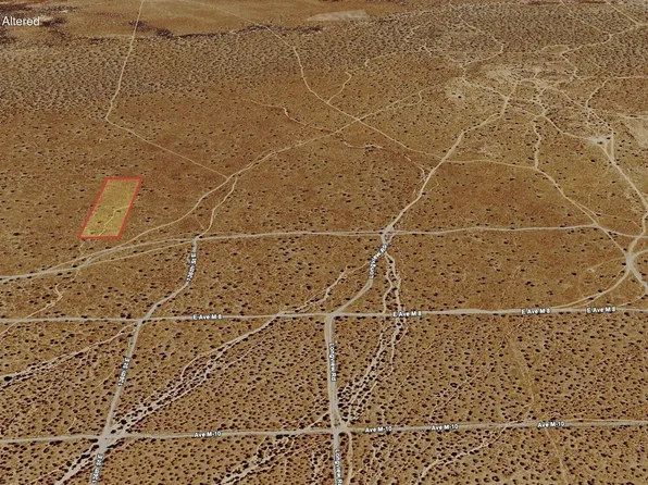 Avenue M8, Palmdale, CA 93591