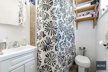 Rented by Bond New York