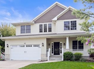 919 S Charlotte St, Lombard, IL 60148