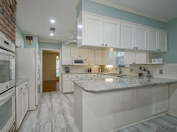 5th image of 9132 Tallyho Ave