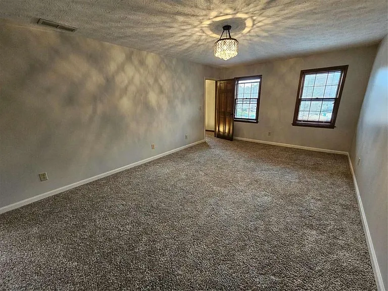 5525 Wedgewood Ct SW — Photo 30