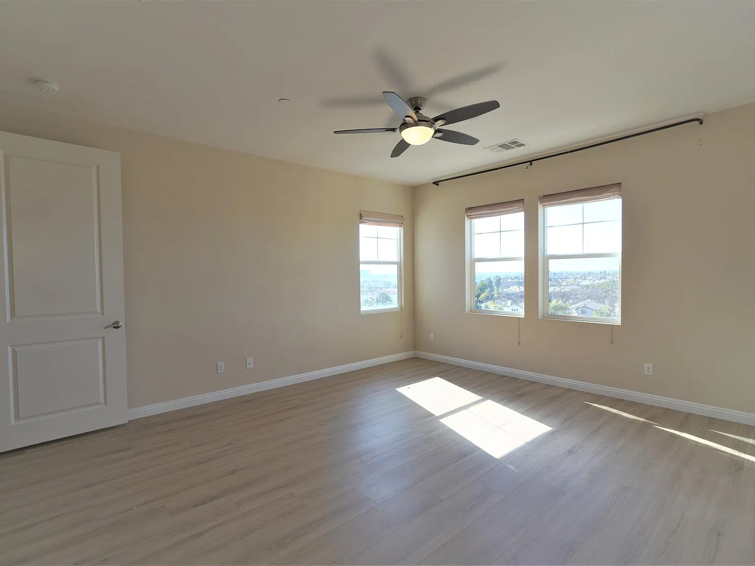11008 Fall Crest Way — Photo 2