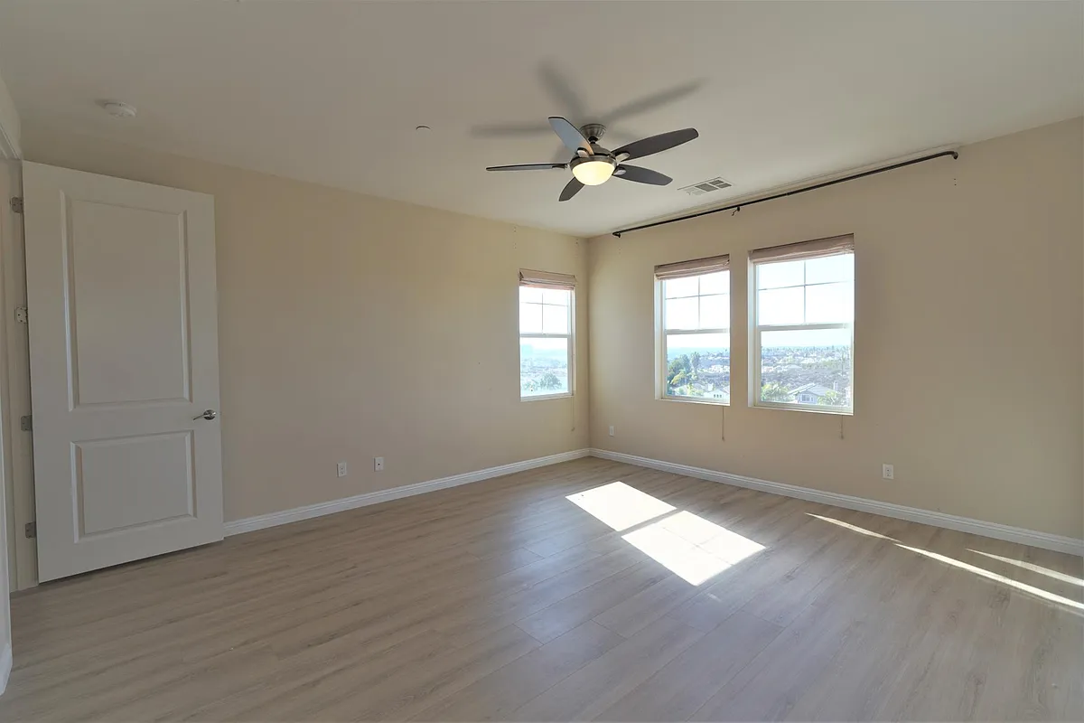 Master - 11008 Fall Crest Way