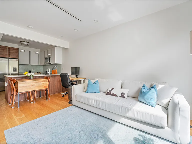 251 Withers St #2F — Photo 10