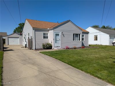 6706 Vandalia Ave, Brooklyn, OH, 44144