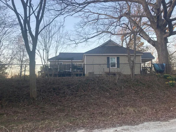 6631 Dog River Rd, Douglasville, GA 30135