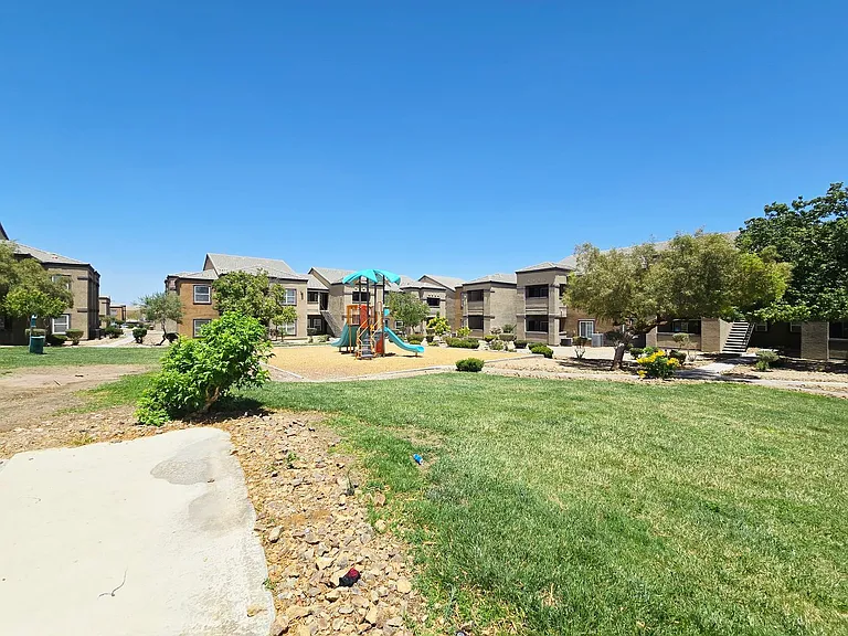 6650 W Warm Springs Rd #2142 — Photo 18