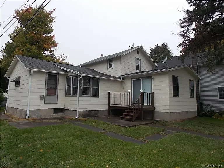 35 Mariah St — Photo 1