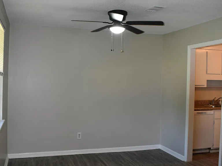 117 Samarya Ln #A — Photo 4