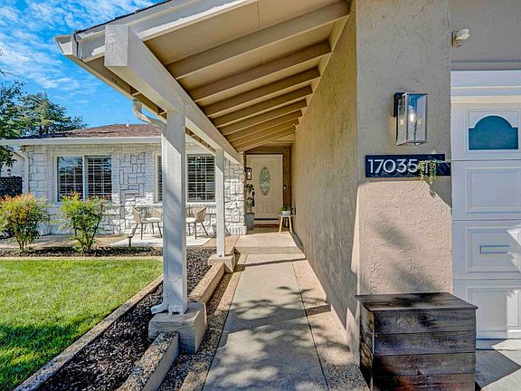 3rd image of 17035 Peppertree Dr