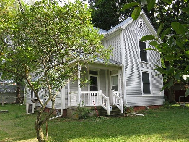 1st image of 3004 S Hoyt Ave