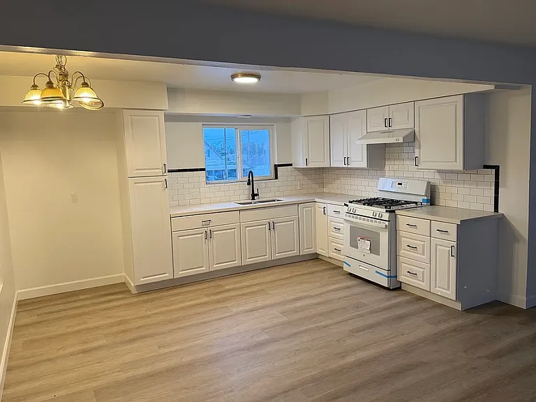 5847 Cherry Ave #A — Photo 5