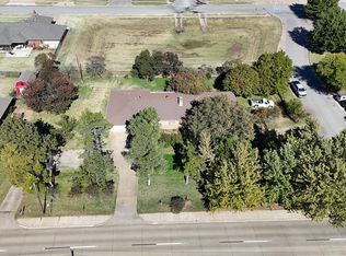 1909 E Davis St, Weatherford, OK 73096