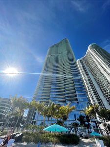 15701 Collins Ave #4203, North Miami Beach, FL, 33160