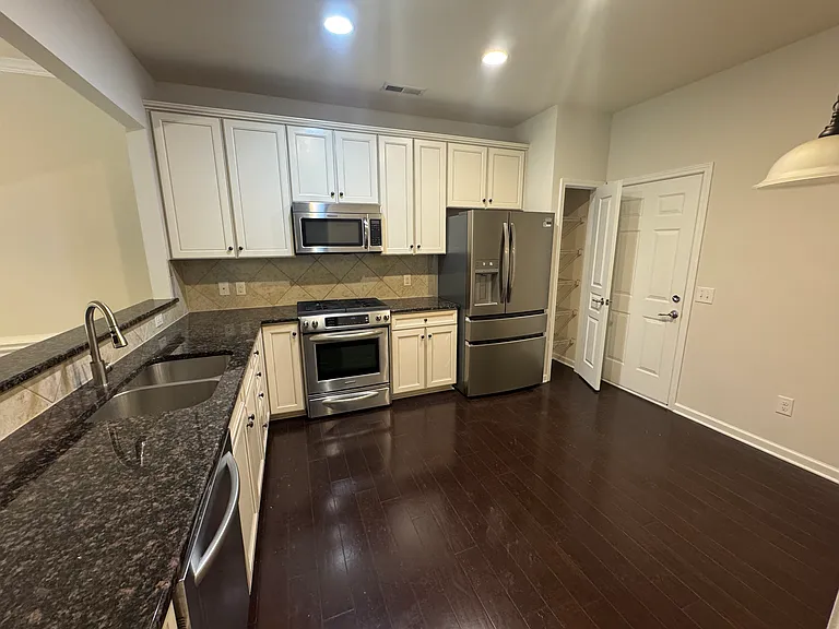 16205 Annahill Ct — Photo 7