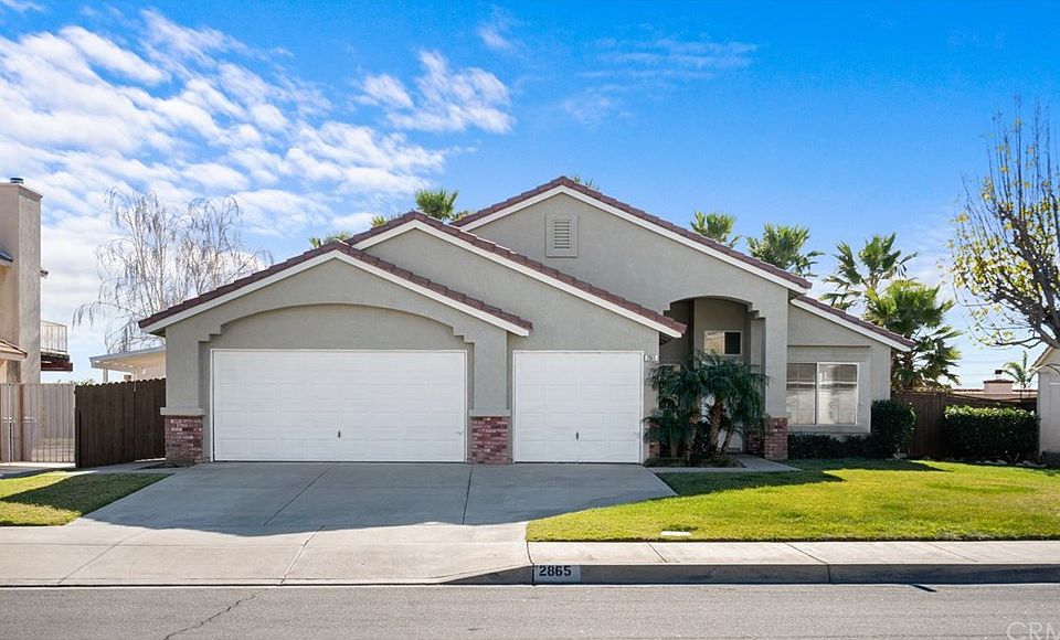 1st image of 2865 W Calle Vista Dr