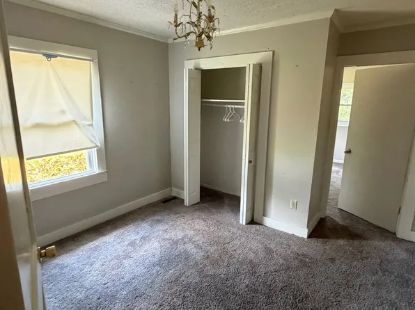 915 Gilder St, Newberry, SC 29108