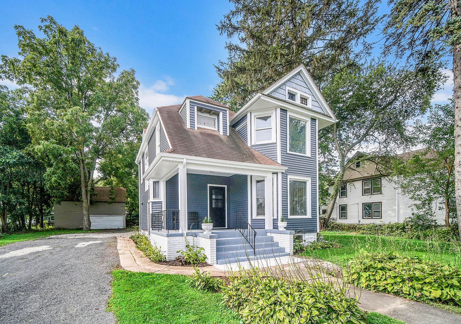 123 W Illinois St, Momence, IL 60954 Zillow