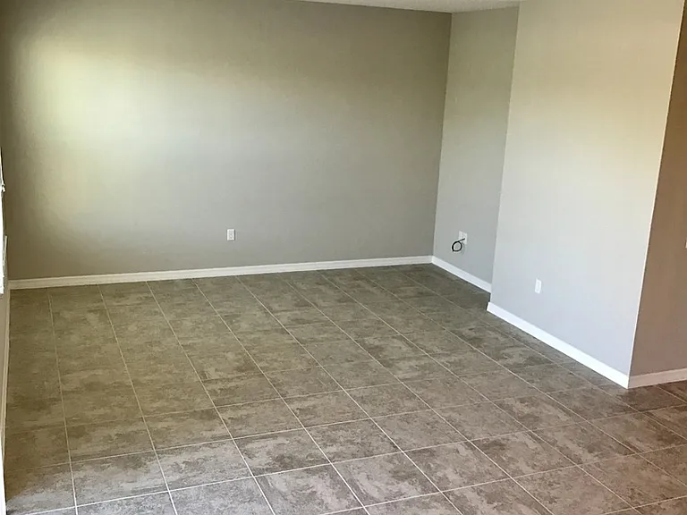 3595 Sanctuary Dr — Photo 3