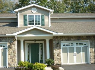 50 Wyndham Rd, South Abington Township, PA 18411