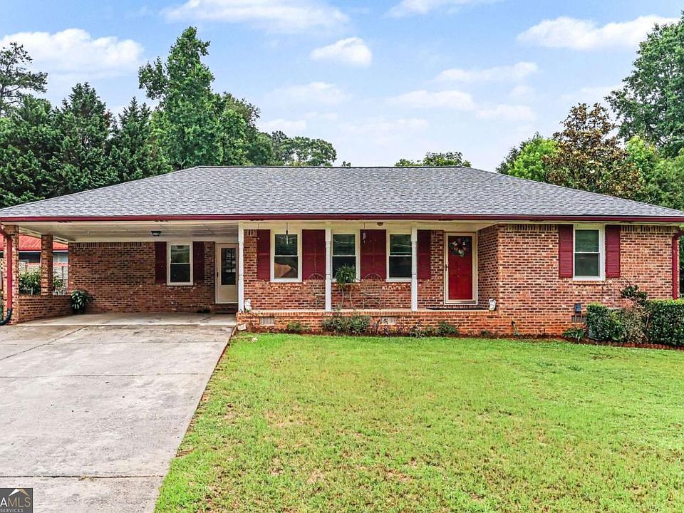 1st image of 3418 Lake Dr