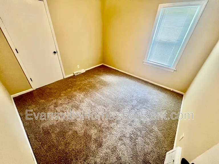 6501 Uebelhack Rd #J — Photo 5