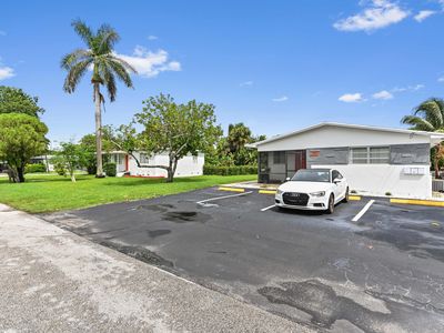 538 SW 7th Street, Hallandale Beach, FL, 33009