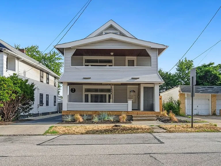 3904 Ardmore Ave — Photo 1