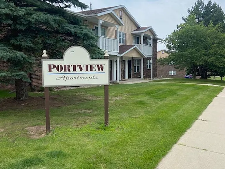 1520 W Portview Dr #40-60-80 — Photo 2