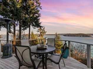 (Undisclosed Address), Oak Harbor, WA 98277