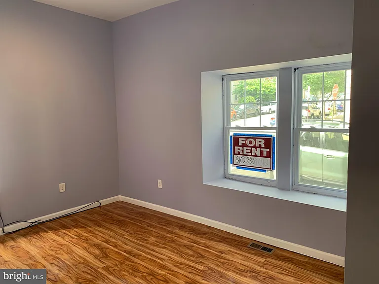 3350 Conrad St #B — Photo 7