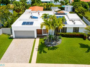 B 15 Calle Gorrion, Manati, PR 00674