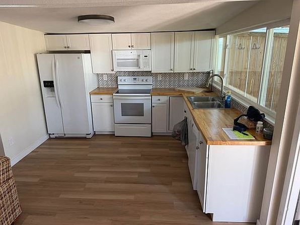 42 W Oak St Lot D9