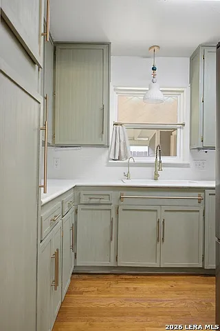 418 Nassau Dr — Photo 15
