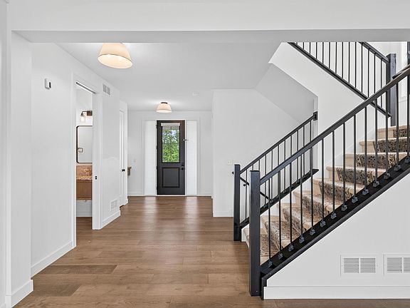 4th image of 16608 Inca St NW