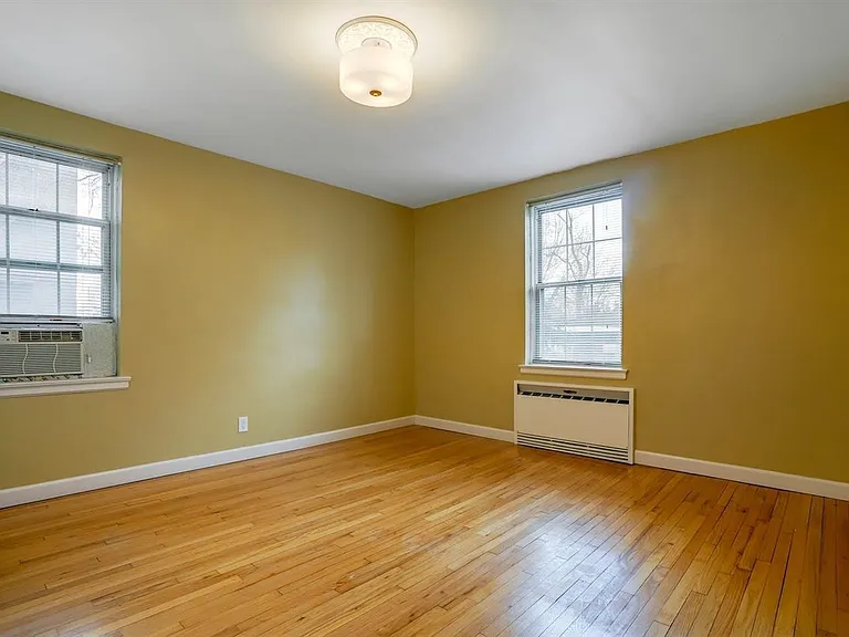 8550 Boulevard East #1G — Photo 12