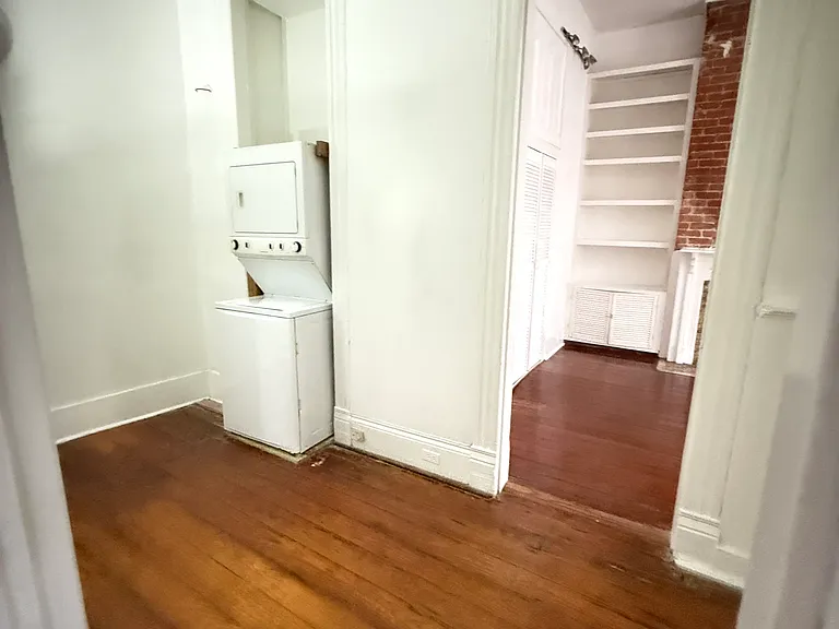 1034 S Carrollton Ave #B — Photo 11